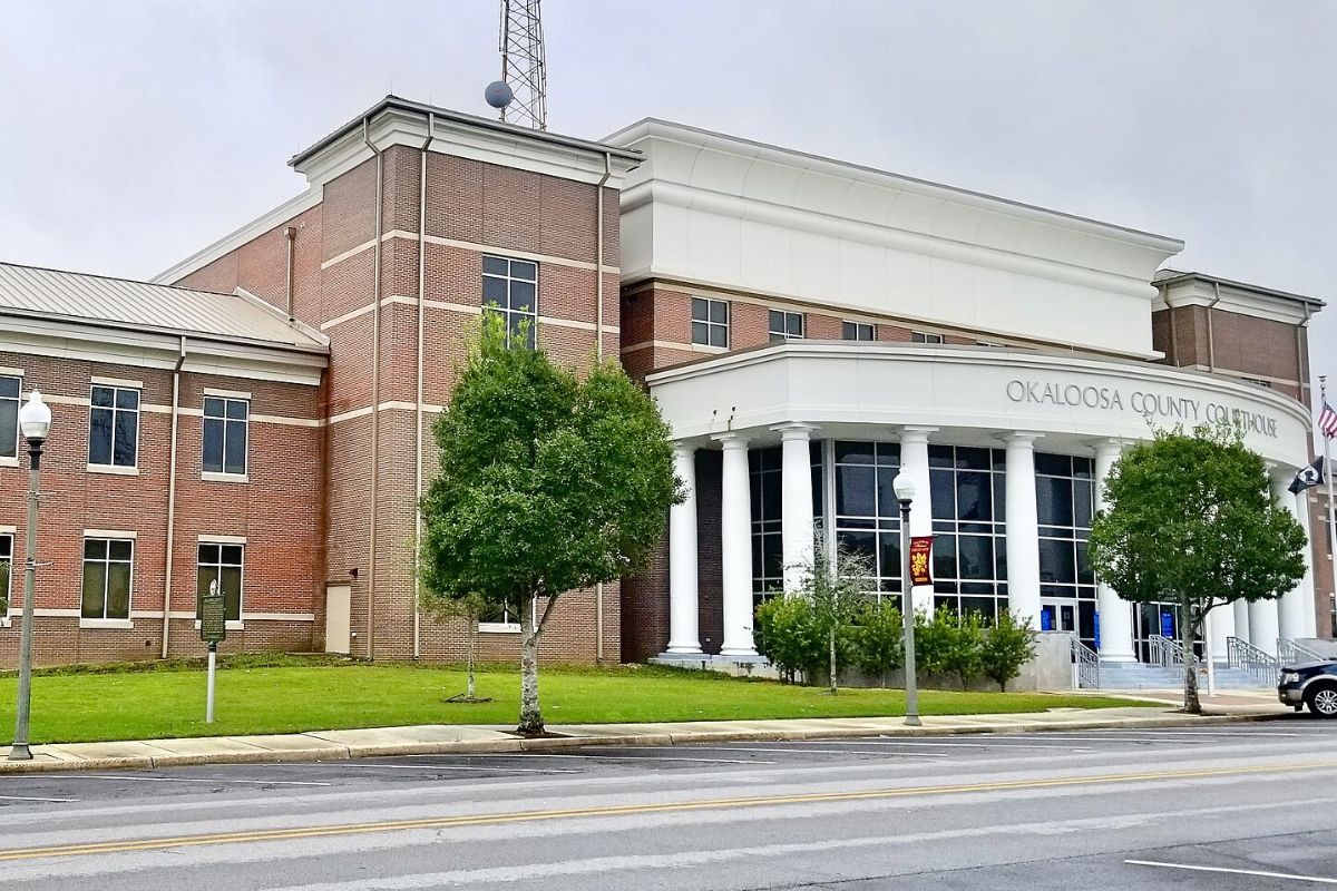Okaloosa County Court House Building in Crestview, FL